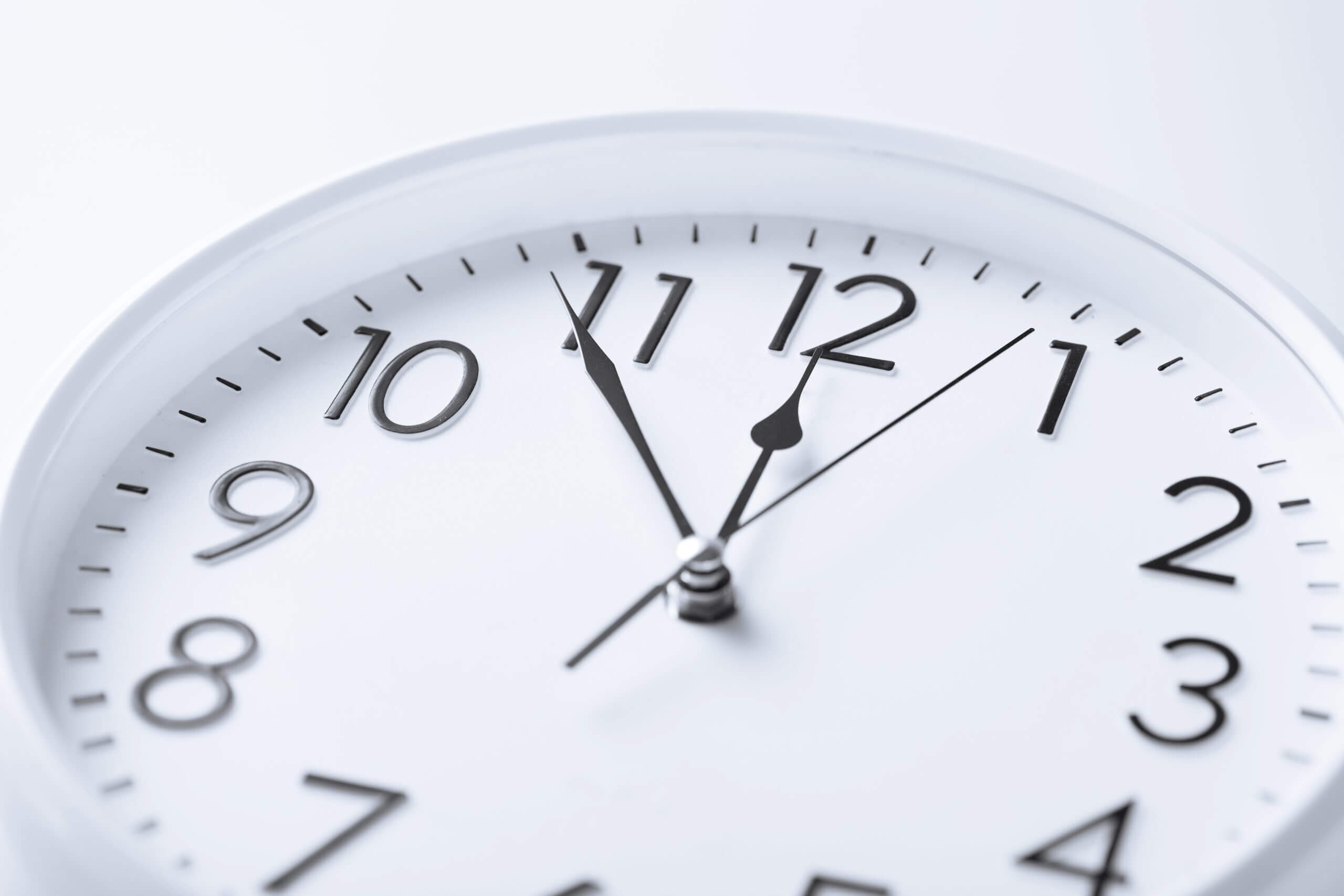 Kellojen siirtely historiaan