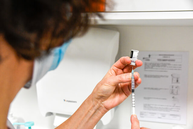 Koronarokotusten pitää edetä paremmin maailmanlaajuisesti