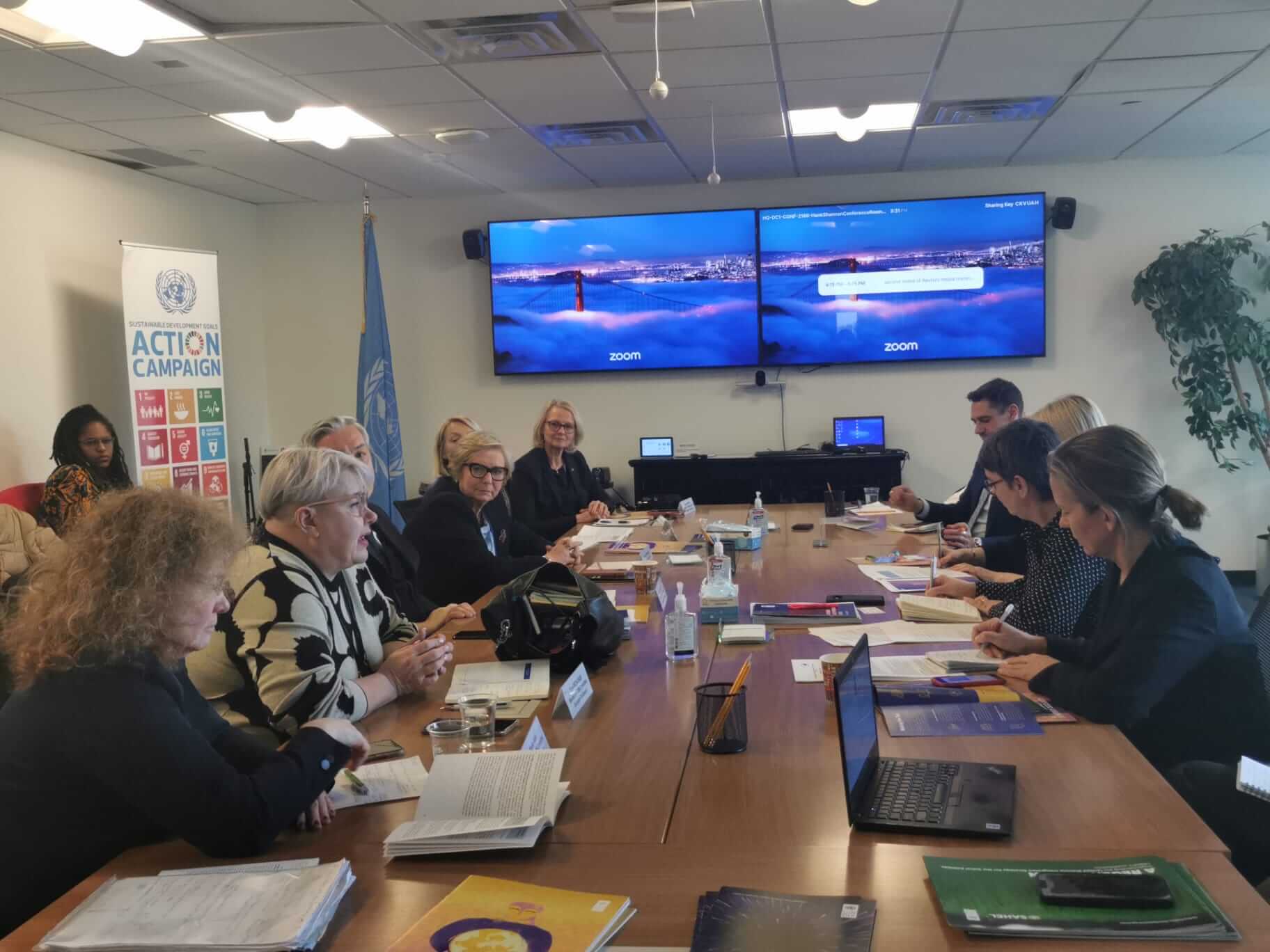 New Yorkin naisten asemaa koskevan istunnon keskiössä digioikeudet