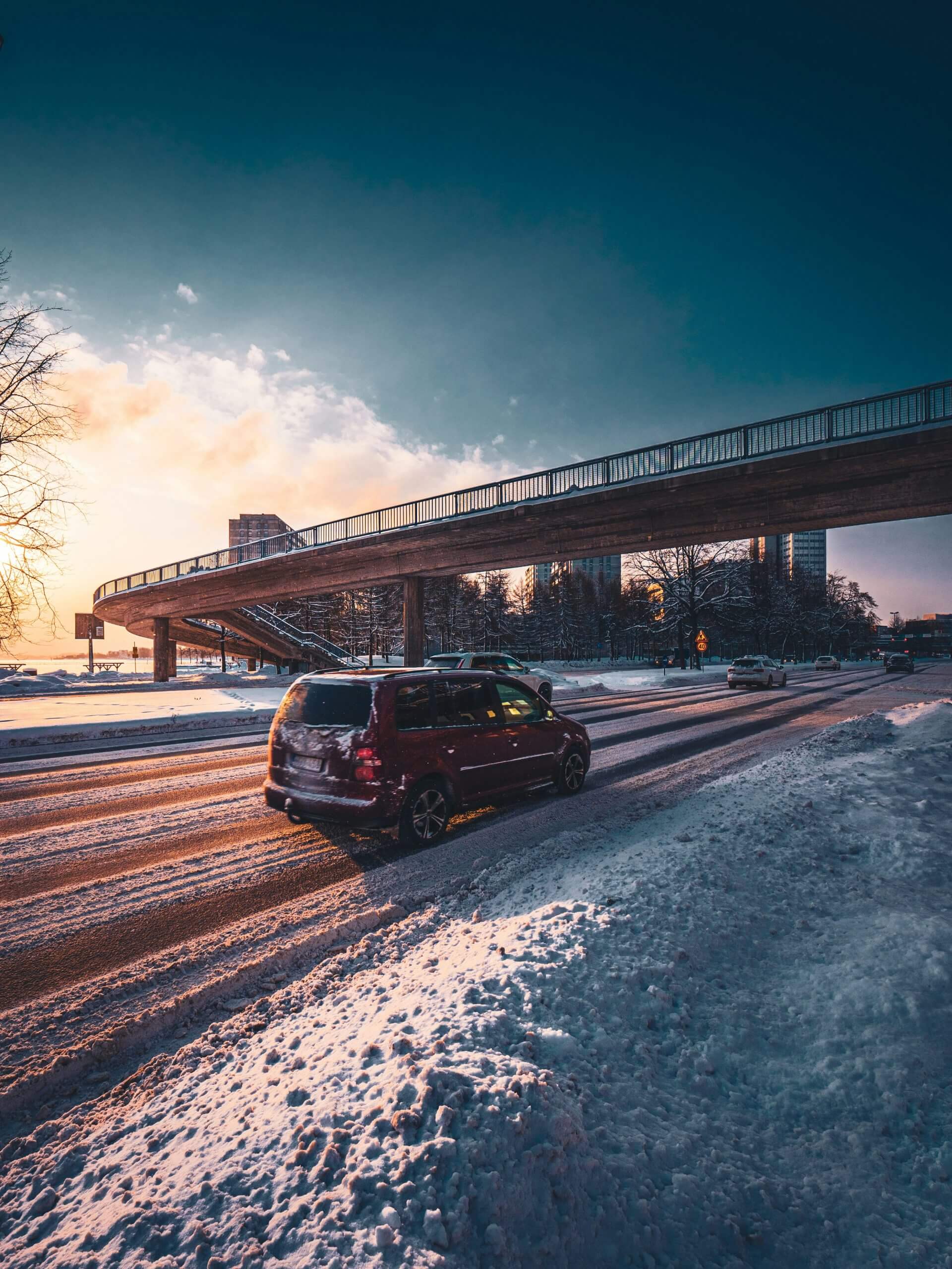 Liikenneturvallisuutta halutaan parantaa ajokorttisääntöjä muuttamalla